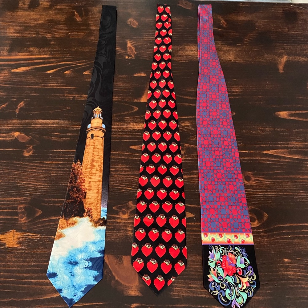 Novelty Necktie Lot of 3 Lighthouse Heart Floral Statement Ties